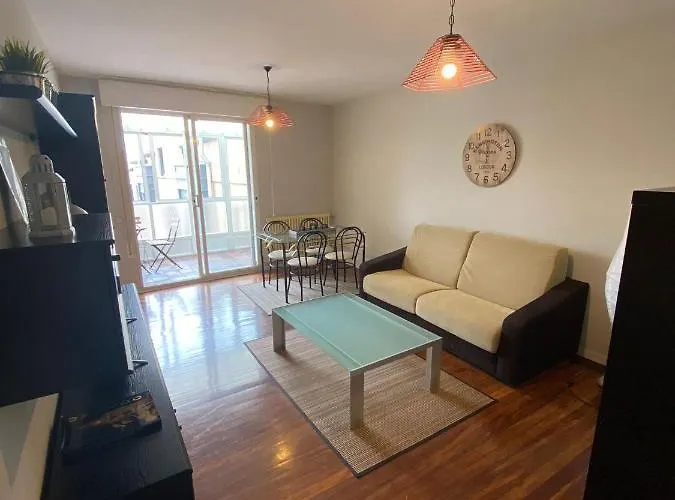 公寓 Cimadevilla 19 *